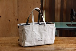 Cat’s ISSUE CAT CARRY BAG